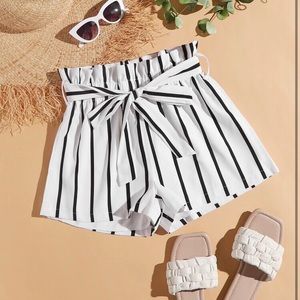 Paper bag stripped shorts